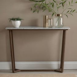 Capel Mermer Dresuar