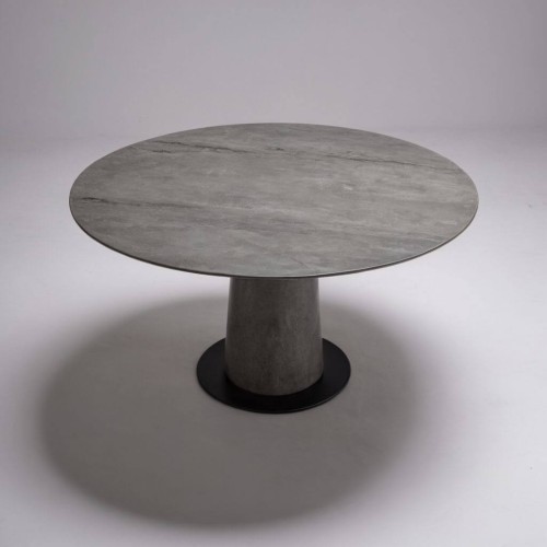 Yuno Porcelain Dining Table