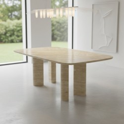 طاولة طعام من حجر الترافرتينReage 